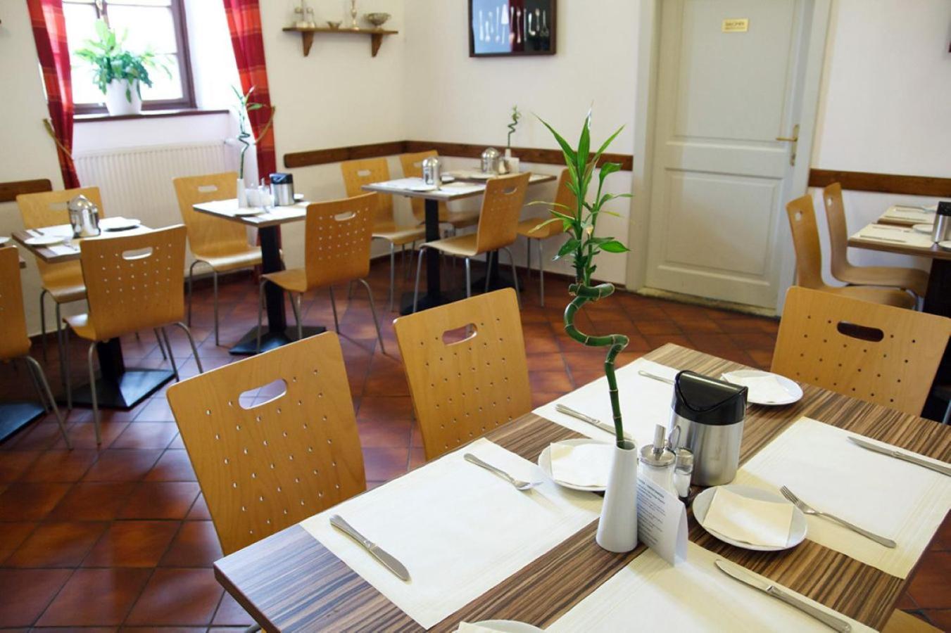 Hotel Adalbert Ecohotel Praga